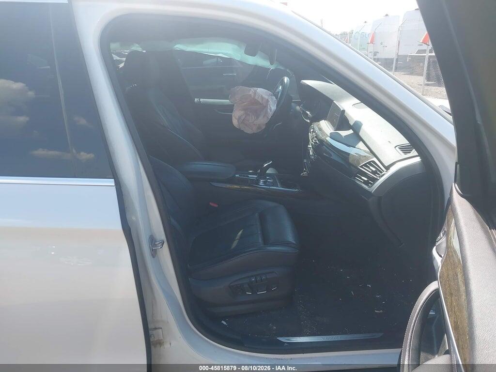 5UXKR2C56J0Z15856 2018 BMW X5 photo no. 5