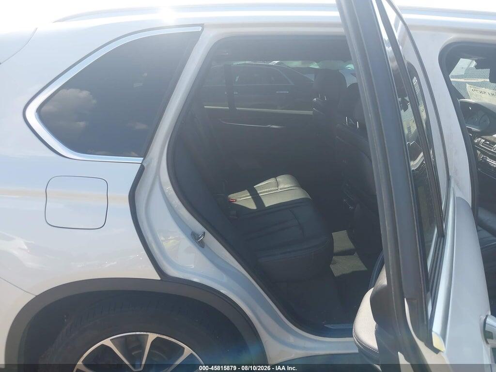 5UXKR2C56J0Z15856 2018 BMW X5 photo no. 8