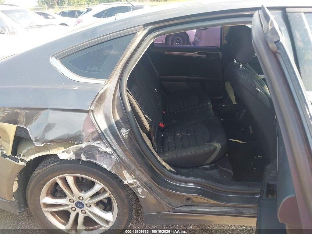 3FA6P0HD8JR285602 2018 FORD FUSION photo no. 8