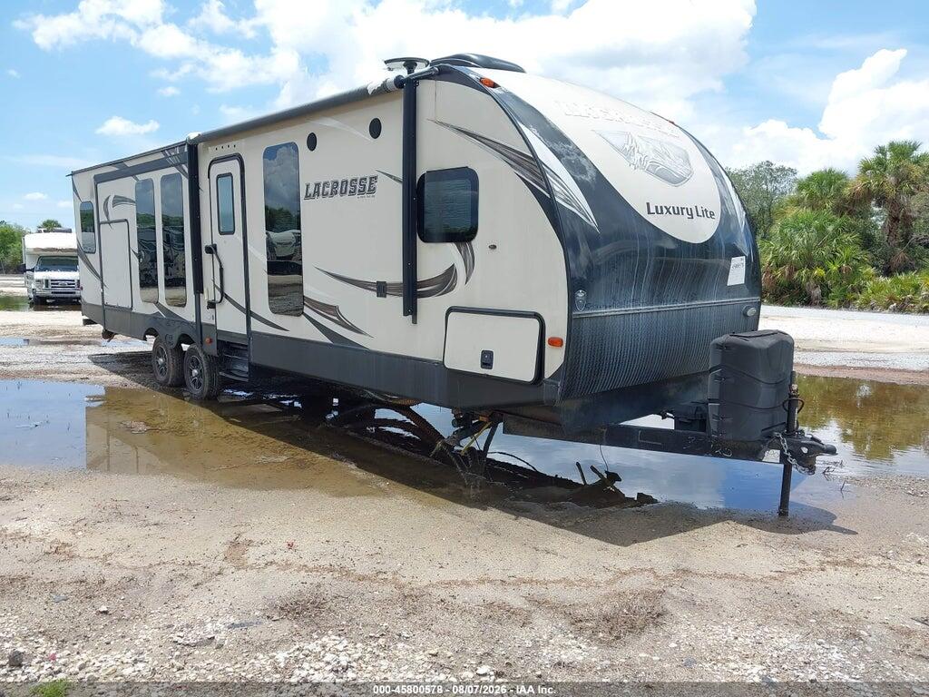 5ZT2LCYB3JB009707 2018 LACROSSE LUXURY LITE photo no. 1