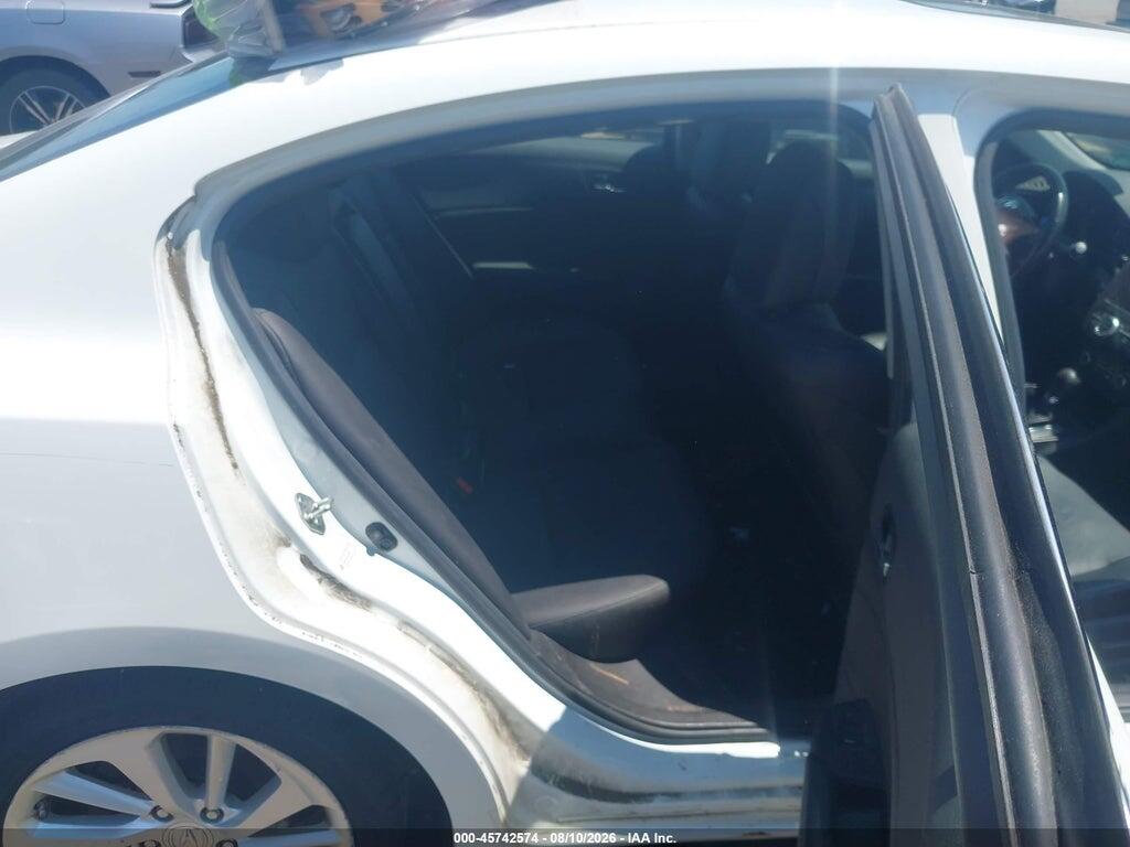 19UDE2F7XJA000183 2018 ACURA ILX photo no. 8