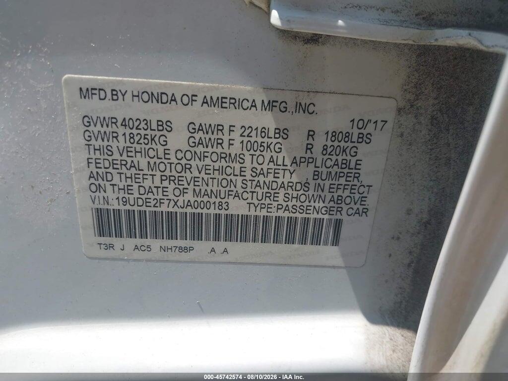 19UDE2F7XJA000183 2018 ACURA ILX photo no. 9