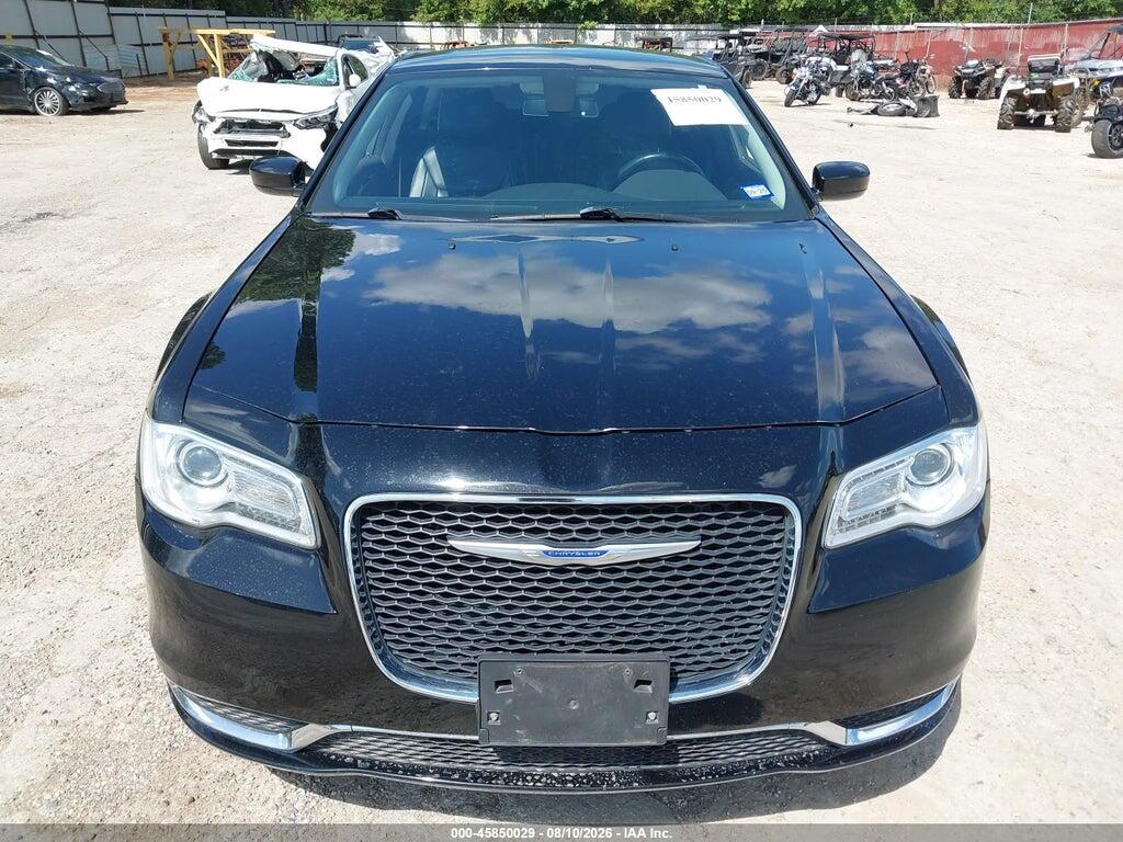 2C3CCAAG4KH728834 2019 CHRYSLER 300 photo no. 6