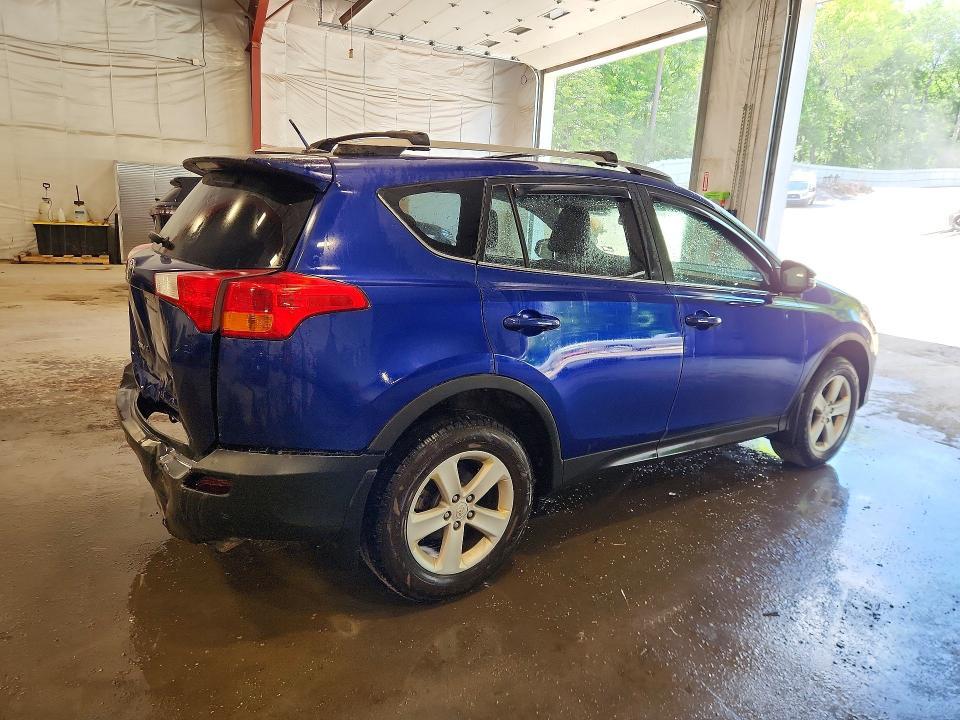 2014 TOYOTA RAV4 XLE — Фото 3 из 13
