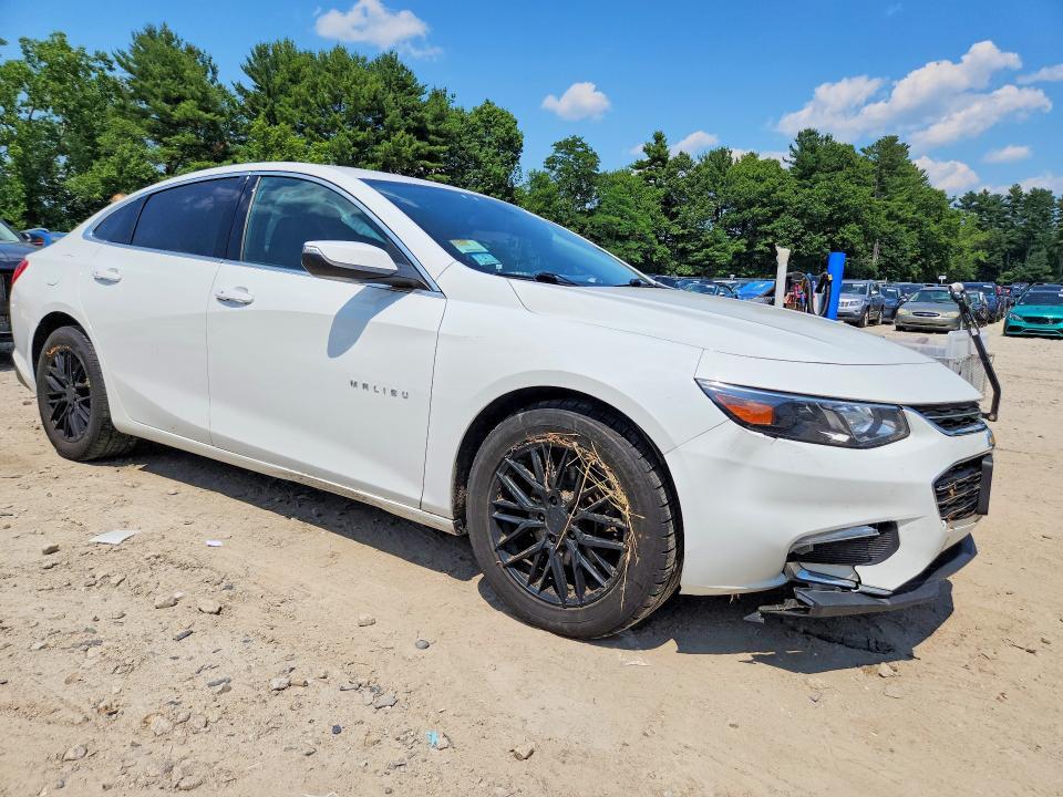 2018 CHEVROLET MALIBU LT — Фото 4 из 12