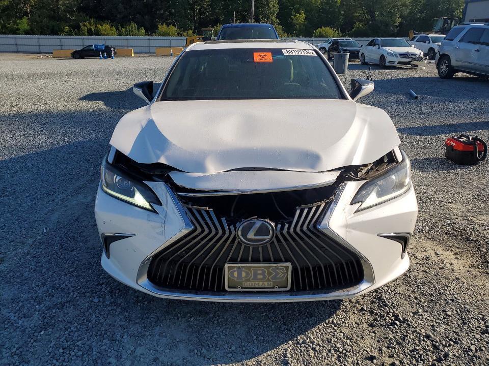 58ABZ1B14KU002635 2019 LEXUS ES photo no. 5