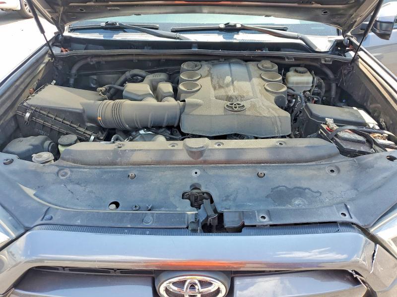 2015 TOYOTA 4RUNNER SR5 — Фото 12 из 13