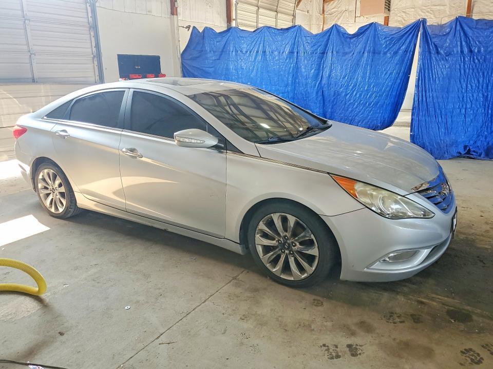 2011 HYUNDAI SONATA LIMITED 2.0T — Фото 4 из 12