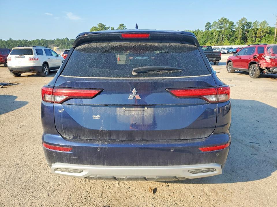 2023 MITSUBISHI OUTLANDER SE — Фото 6 из 14