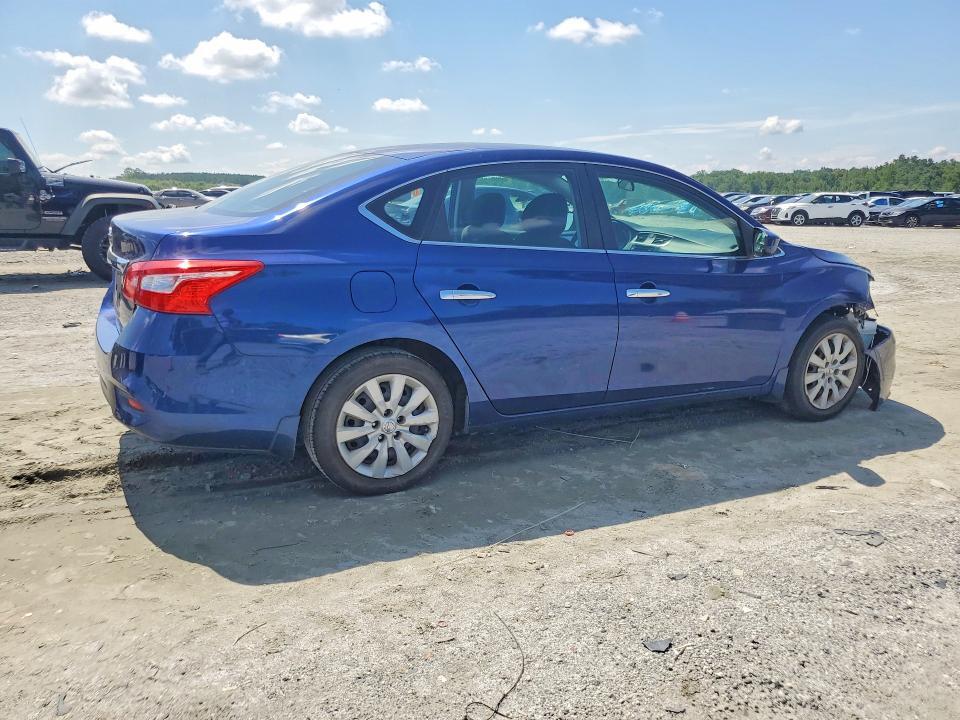 2017 NISSAN SENTRA S — Фото 3 из 12