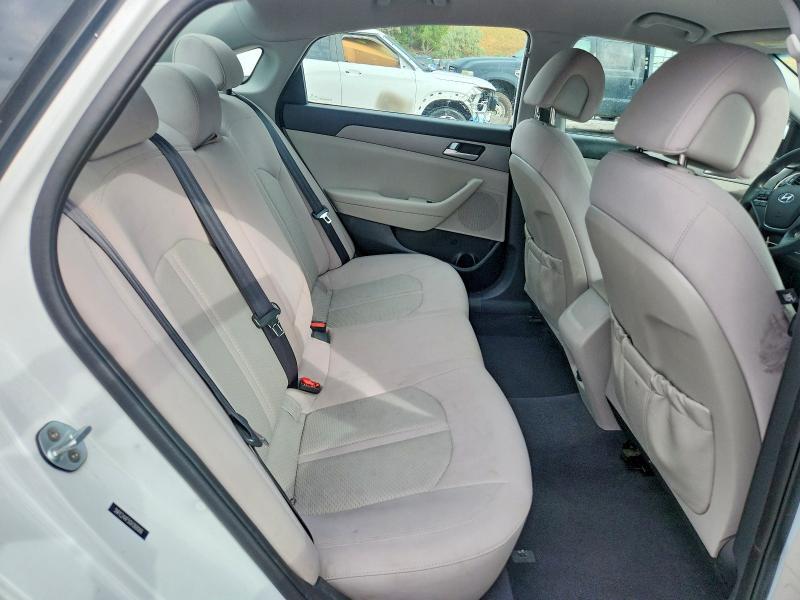 2016 HYUNDAI SONATA SE — Фото 10 из 12
