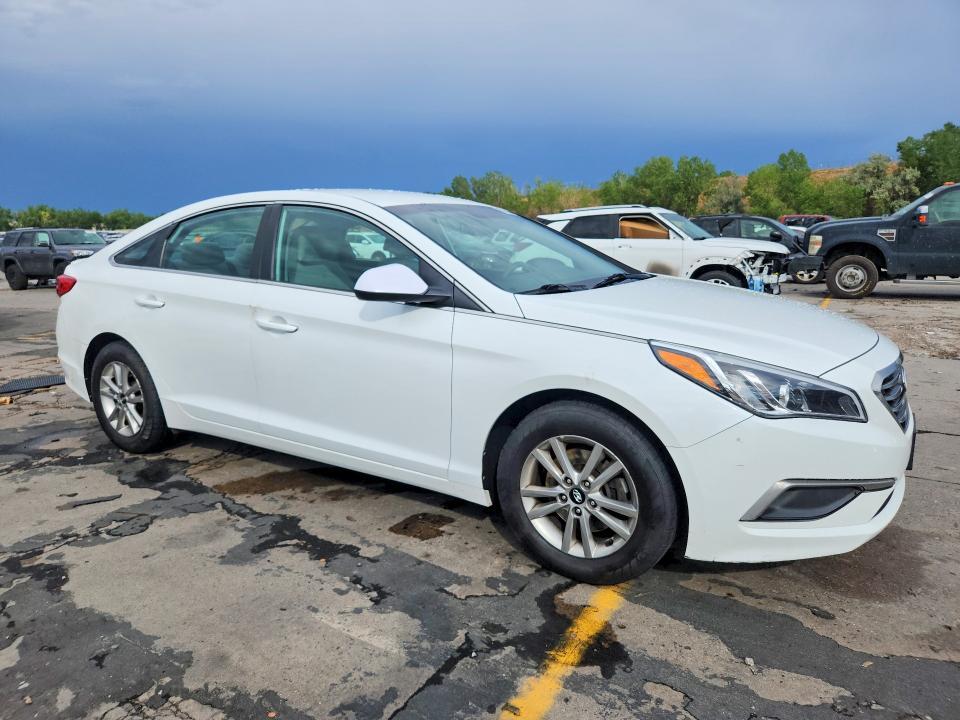 2016 HYUNDAI SONATA SE — Фото 4 из 12
