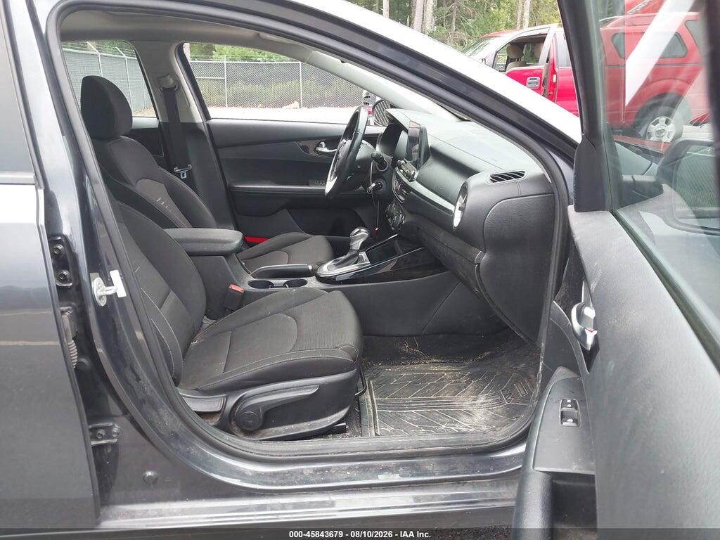 3KPF34AD7KE028897 2019 KIA FORTE photo no. 5