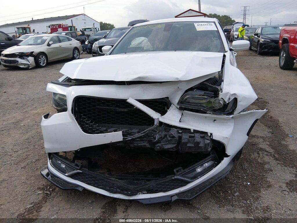 2C3CCABG2KH628732 2019 CHRYSLER 300 photo no. 12