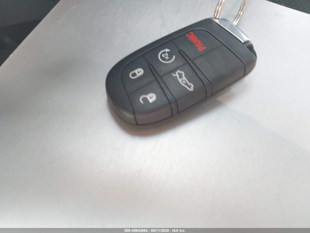 2C3CDZBT8KH513500 2019 DODGE CHALLENGER photo no. 11