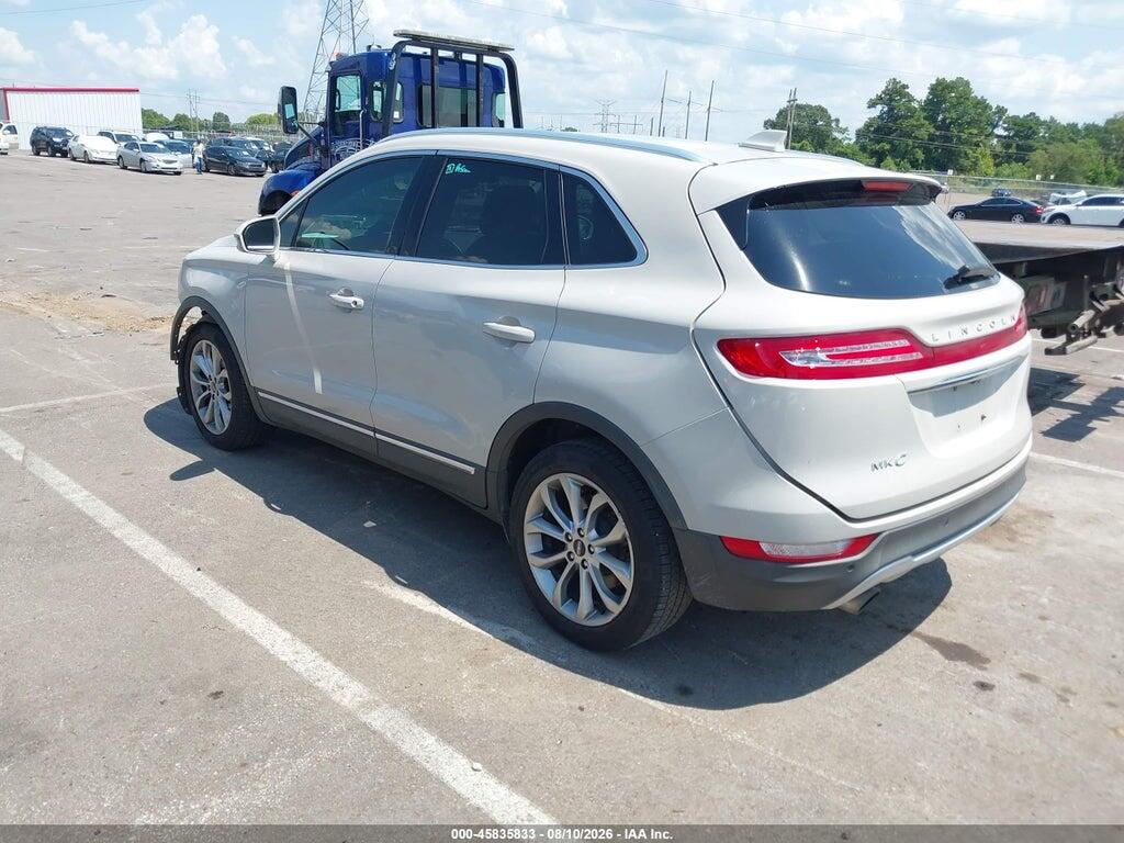 5LMCJ2C95KUL04476 2019 LINCOLN MKC photo no. 3