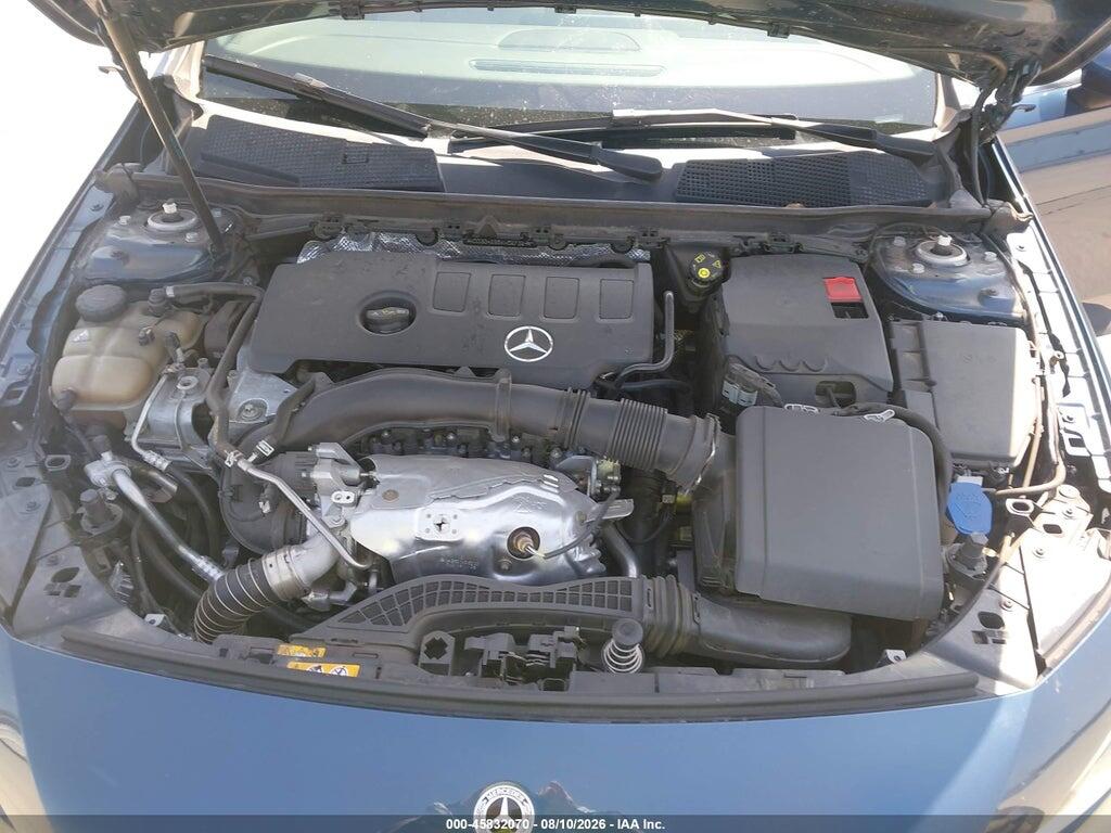 WDD3G4EB5KW027324 2019 MERCEDES-BENZ A 220 photo no. 10