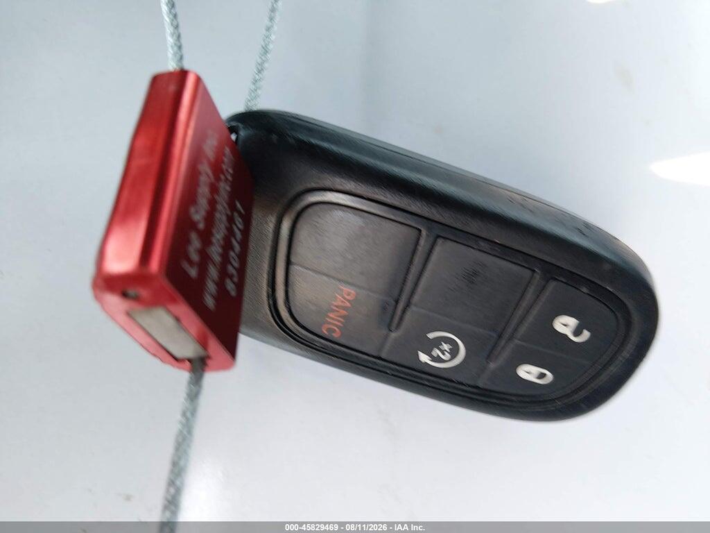 1C4PJMBXXKD438100 2019 JEEP CHEROKEE photo no. 11