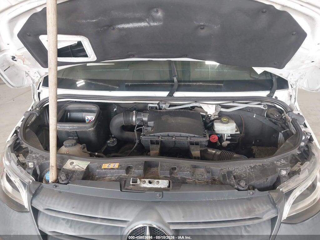 WD3PF1CD5KP100715 2019 MERCEDES-BENZ SPRINTER 2500 photo no. 10