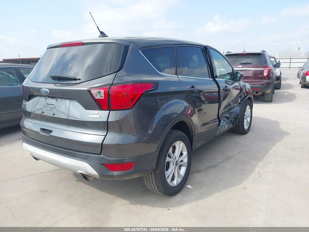 1FMCU0GD7KUC35481 2019 FORD ESCAPE photo no. 4
