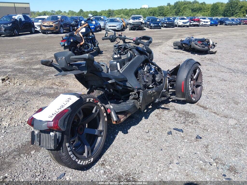 3JB2FEG42KJ002088 2019 CAN-AM RYKER photo no. 4