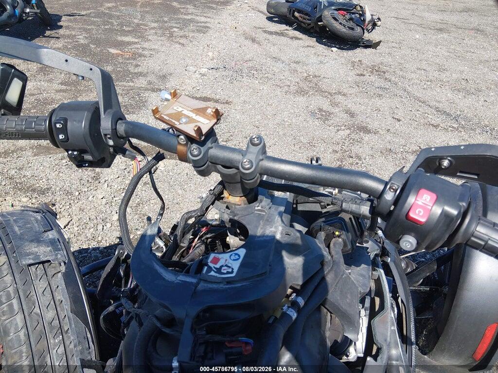 3JB2FEG42KJ002088 2019 CAN-AM RYKER photo no. 7