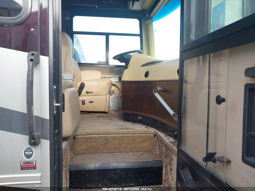 4UZACGFC2KCLP0756 2019 FREIGHTLINER CHASSIS photo no. 5