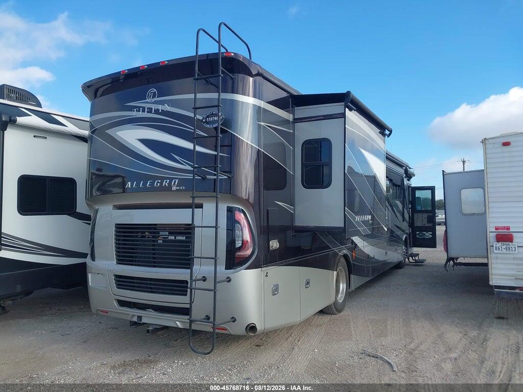 4UZACGFC2KCLP0756 2019 FREIGHTLINER CHASSIS photo no. 6