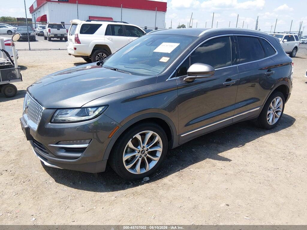 5LMCJ2C99KUL02939 2019 LINCOLN MKC photo no. 2