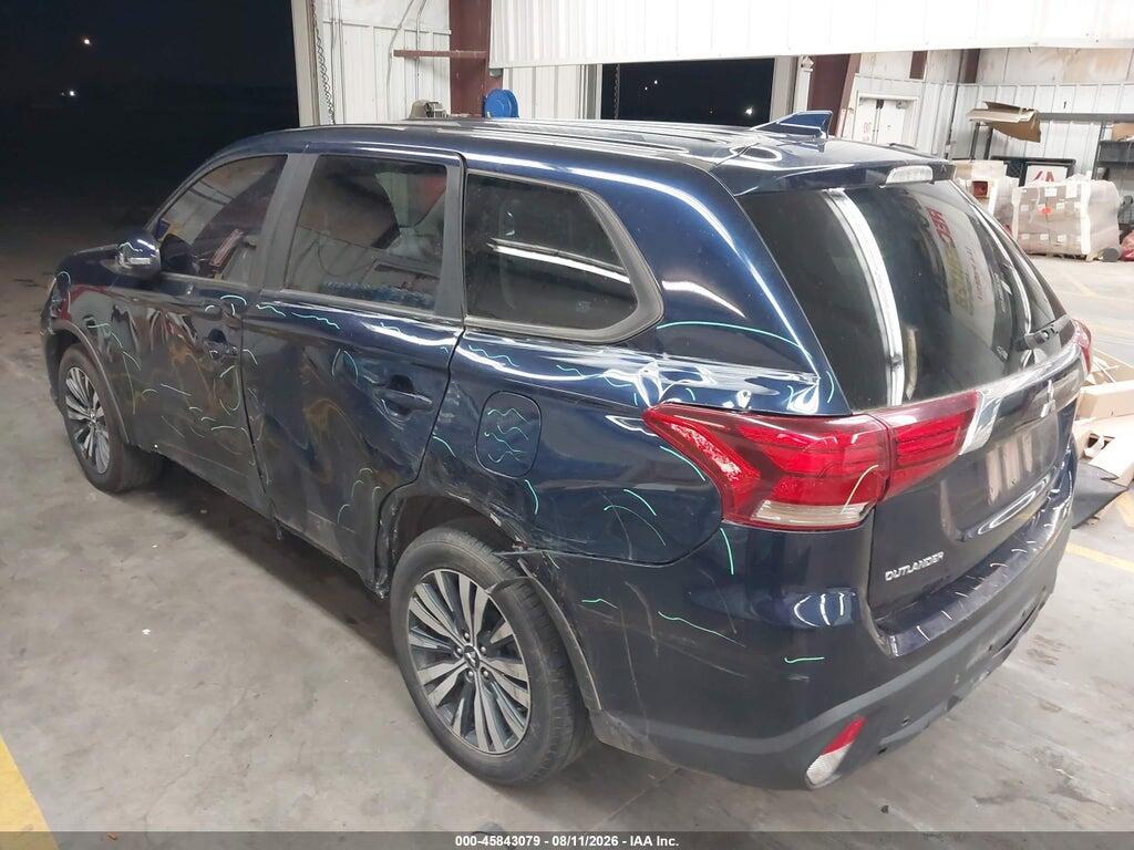 JA4AZ3A32LZ005117 2020 MITSUBISHI OUTLANDER photo no. 3