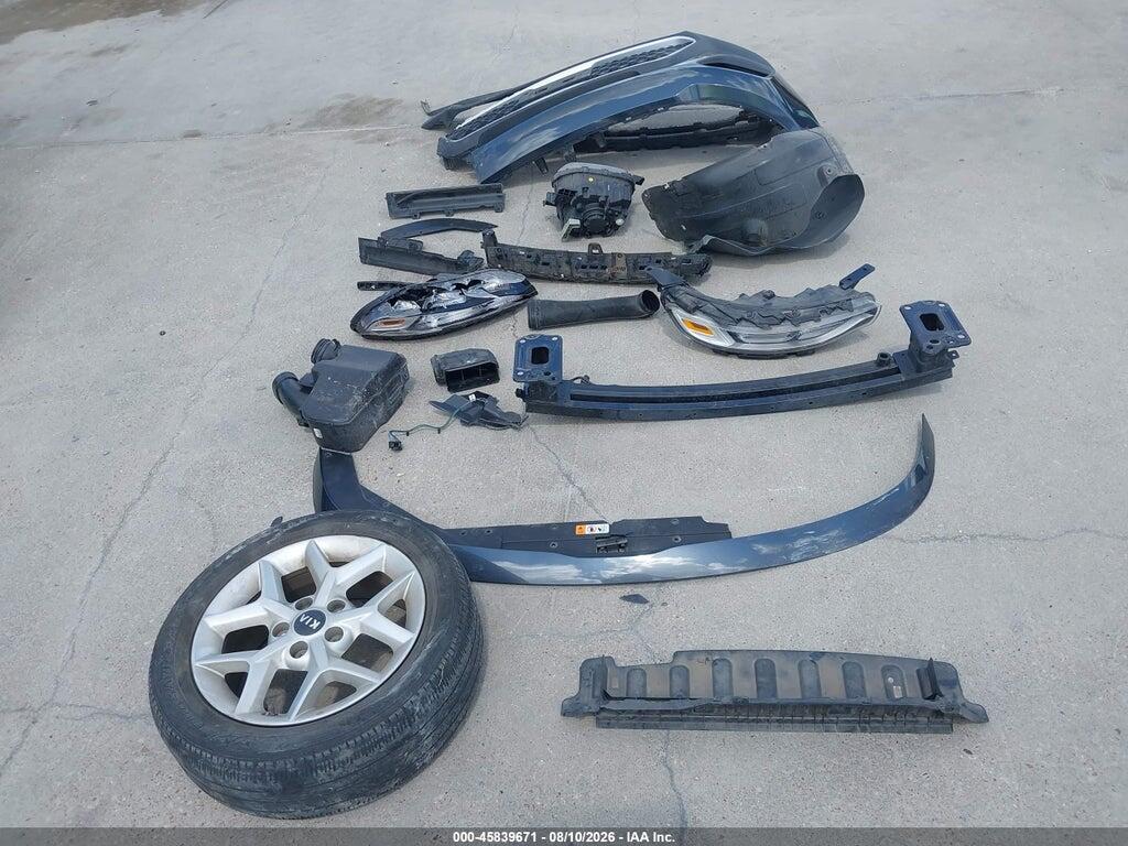KNDJ23AUXL7045881 2020 KIA SOUL photo no. 12