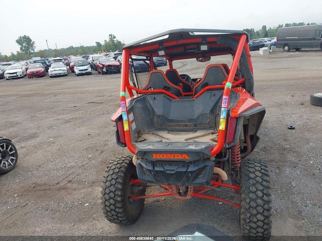 1HFVE06E2L4001048 2020 HONDA SXS1000 photo no. 6