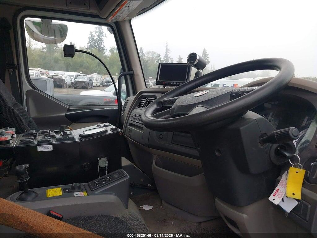 3BPPHM7X1LF593200 2020 PETERBILT 220 photo no. 5