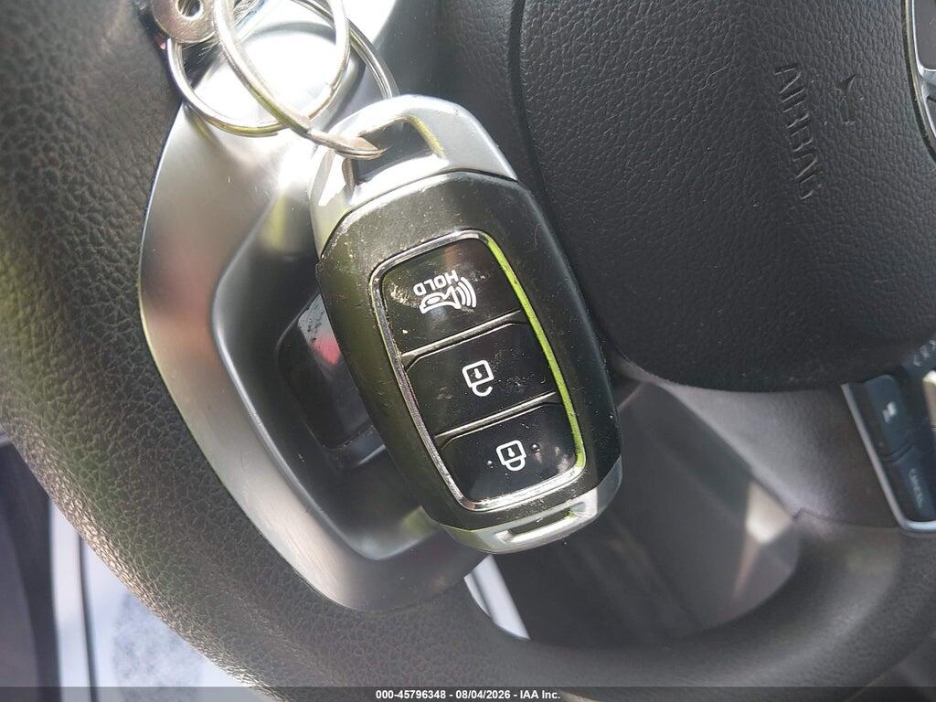 5NMS33AD8LH238329 2020 HYUNDAI SANTA FE photo no. 11