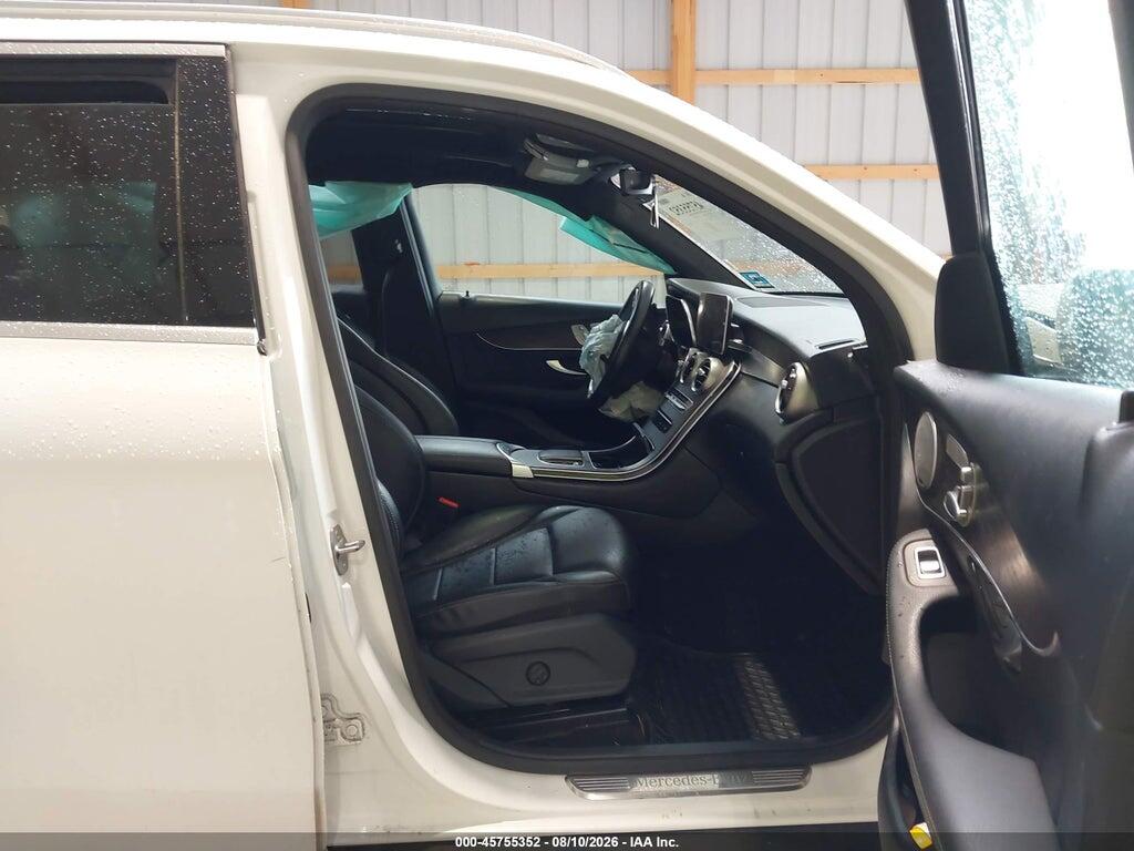 WDC0G8EB2LF689782 2020 MERCEDES-BENZ GLC 300 photo no. 5
