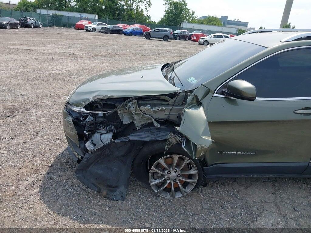 1C4PJMLB3MD160520 2021 JEEP CHEROKEE photo no. 6