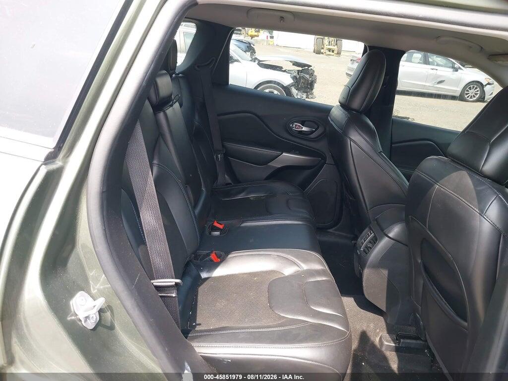 1C4PJMLB3MD160520 2021 JEEP CHEROKEE photo no. 8