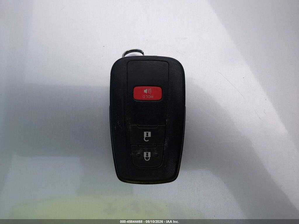 NMTKHMBX0MR128338 2021 TOYOTA C-HR photo no. 11