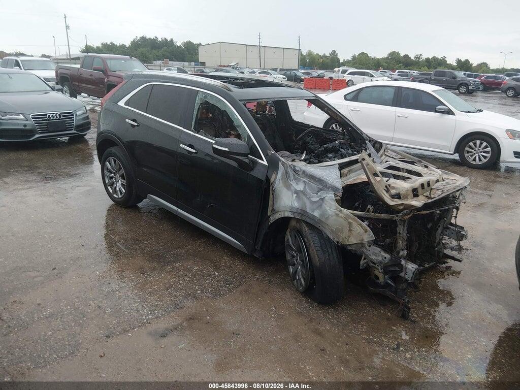 1GYFZDR46MF001082 2021 CADILLAC XT4 photo no. 1