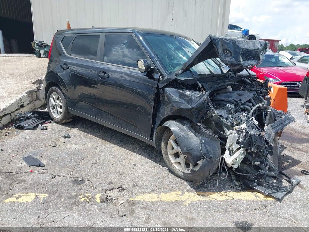 KNDJ23AU3M7737577 2021 KIA SOUL photo no. 1