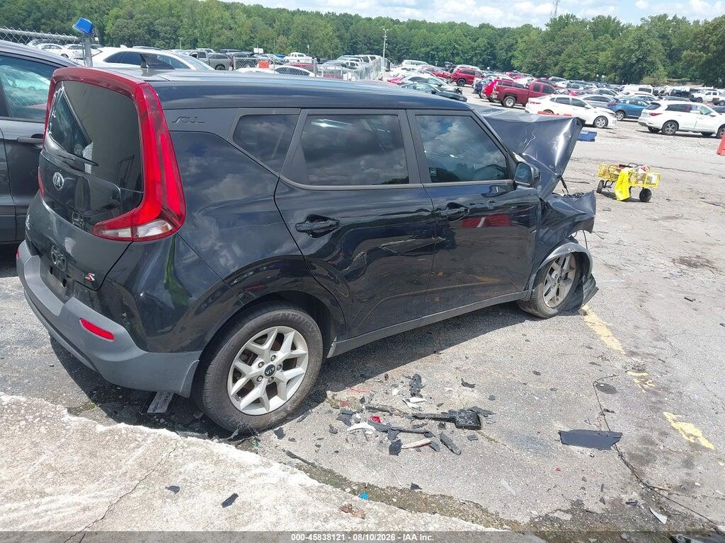 KNDJ23AU3M7737577 2021 KIA SOUL photo no. 4