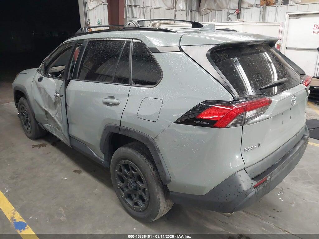 2T3P1RFV6MW206198 2021 TOYOTA RAV4 photo no. 3