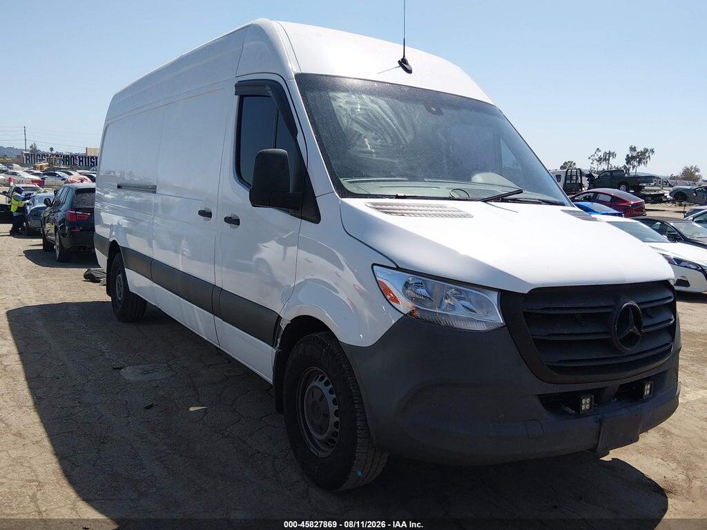 W1W4DCHY5MT046384 2021 MERCEDES-BENZ SPRINTER 2500 photo no. 1