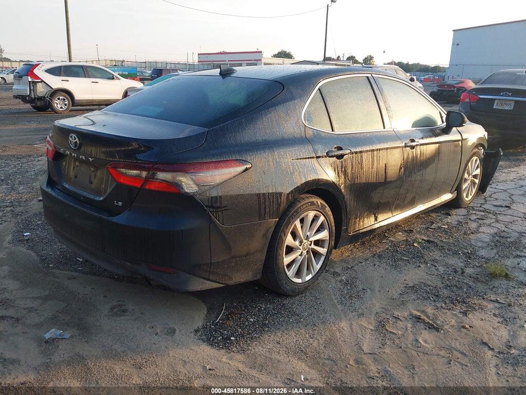 4T1C11AK8MU557894 2021 TOYOTA CAMRY photo no. 4