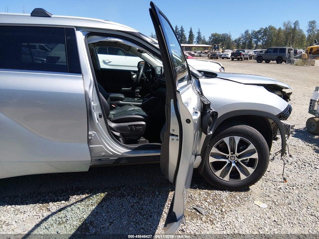 5TDGZRBH6NS587787 2022 TOYOTA HIGHLANDER photo no. 5