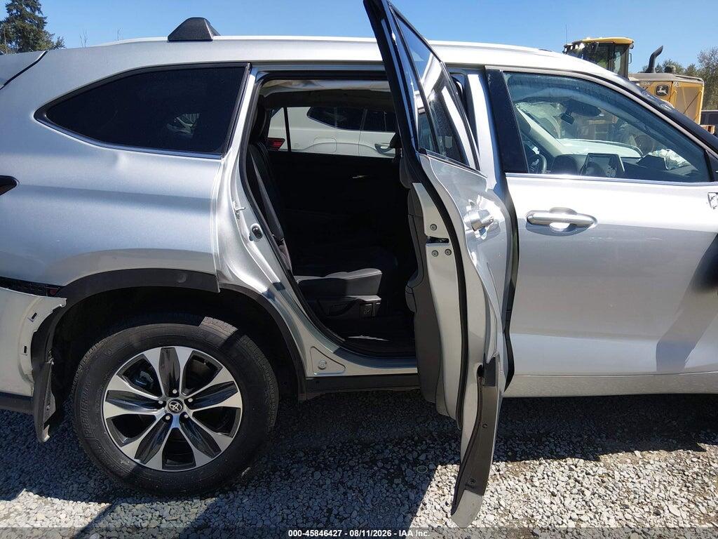 5TDGZRBH6NS587787 2022 TOYOTA HIGHLANDER photo no. 8