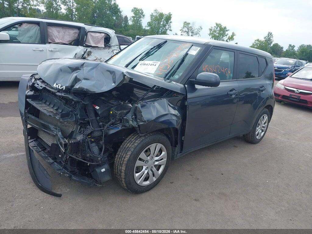 KNDJ23AU0N7807053 2022 KIA SOUL photo no. 2
