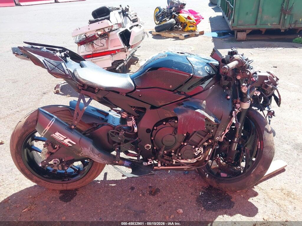 JYARN66E2NA001985 2022 YAMAHA YZFR1 photo no. 12