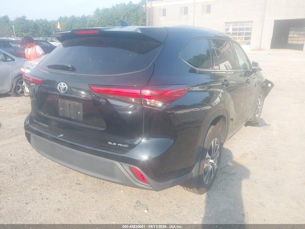5TDGZRBH5NS571967 2022 TOYOTA HIGHLANDER photo no. 4