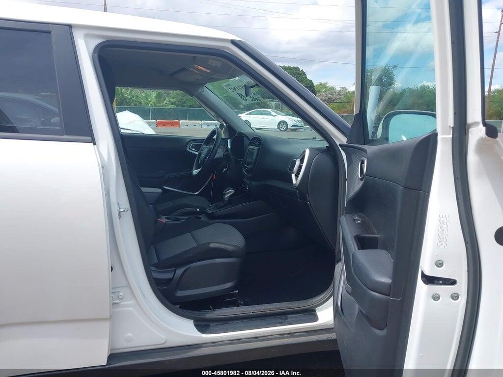 KNDJ23AU9N7835191 2022 KIA SOUL photo no. 5